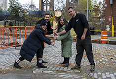 DUMBO and NYC Dept. of Design and Construction conclude $104m restoration with final Belgian block